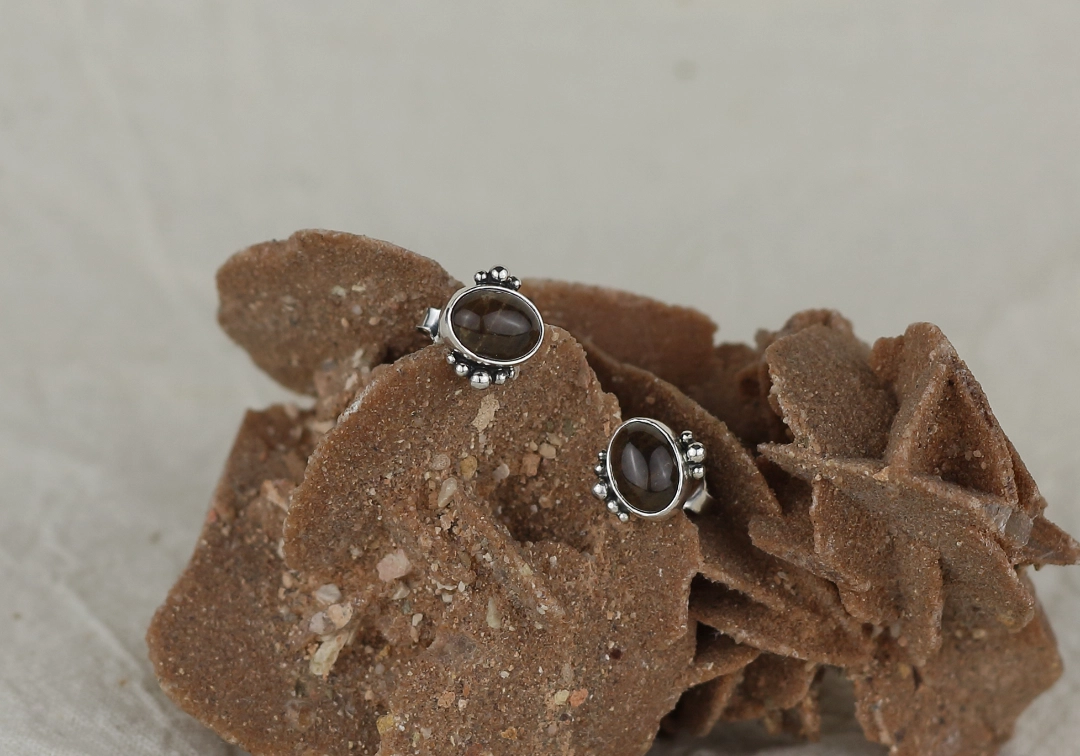 Kolczyki ze skamieniałym drewnem - obrazek 5