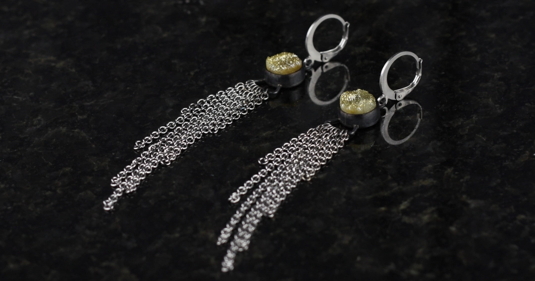 Długie wiszące kolczyki ze stali chirurgicznej i miedzi z kwarcem tytanowym